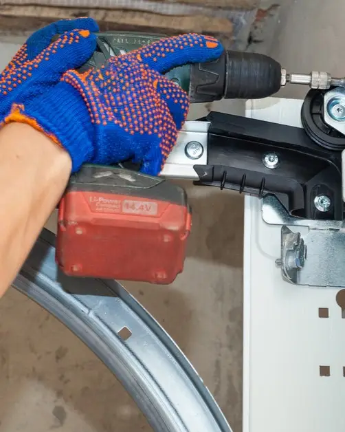 thedoorfencestore repairing garage door blogbanner12